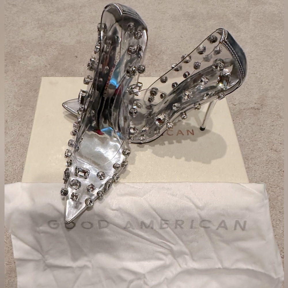 NIB GODD AMERICAN DIAMONDS FOREVER HEELS